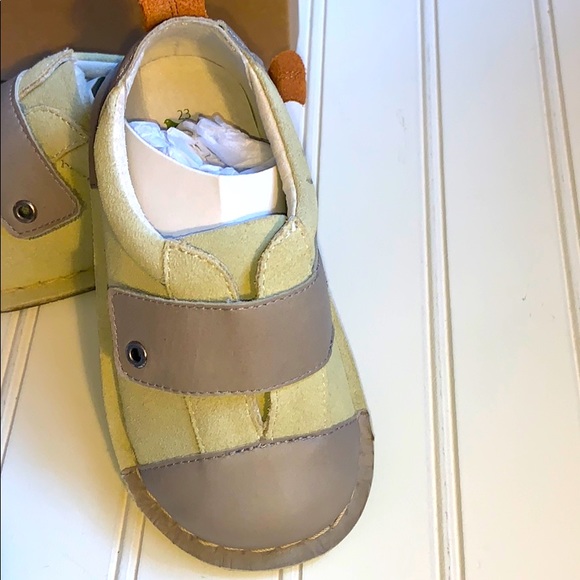 Pipit New Leather & Suede Stone & Sage Boys Jack Shoes Multiple Sizes - Picture 2 of 10